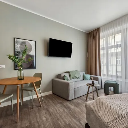 Limehome Am Bruehl Aparthotel 3*